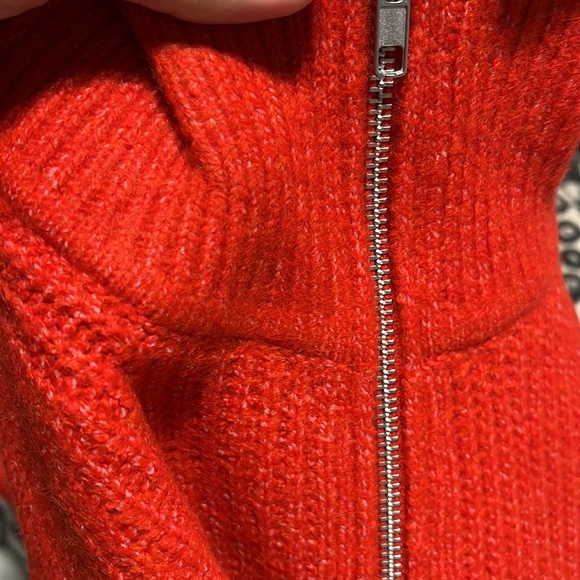 Red Cozy Vince Camuto Sweater Crossfire Acrylic Zip Neck - Picture 16 of 16